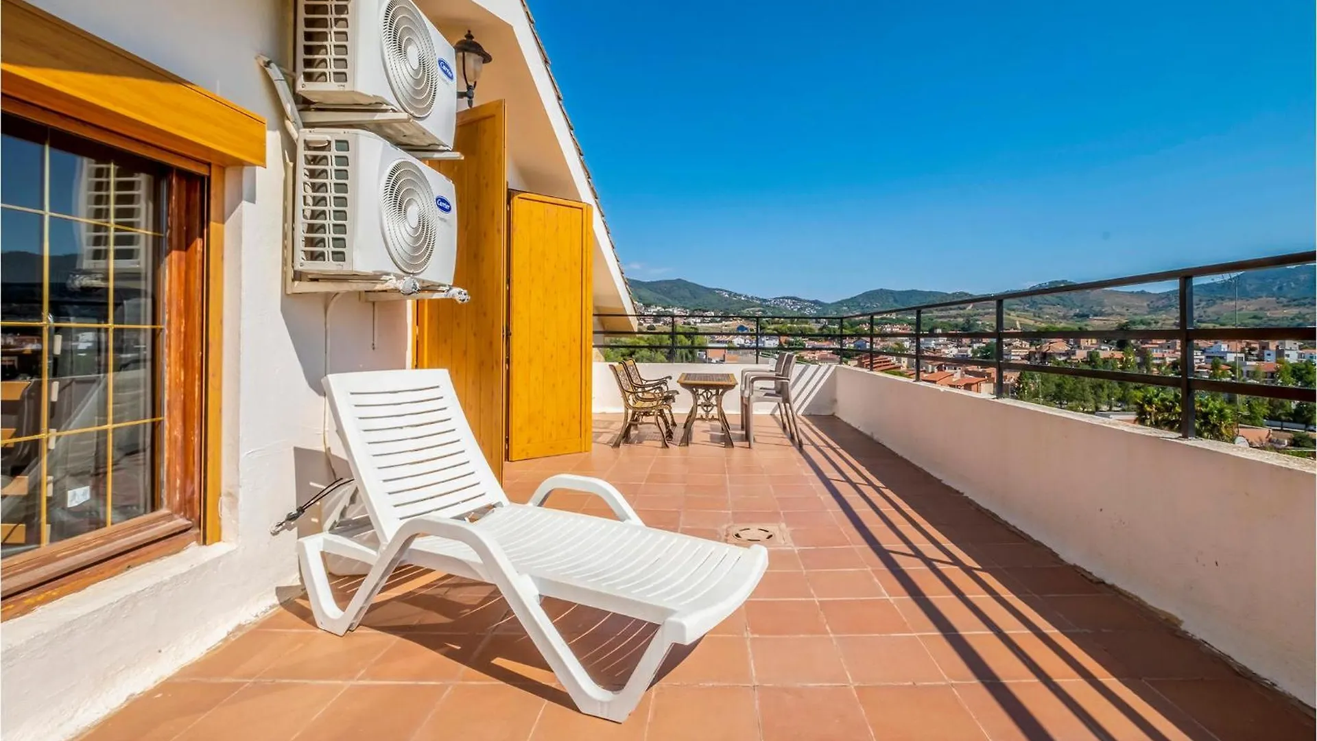 Nice Home In Alella With Outdoor Swimming Pool