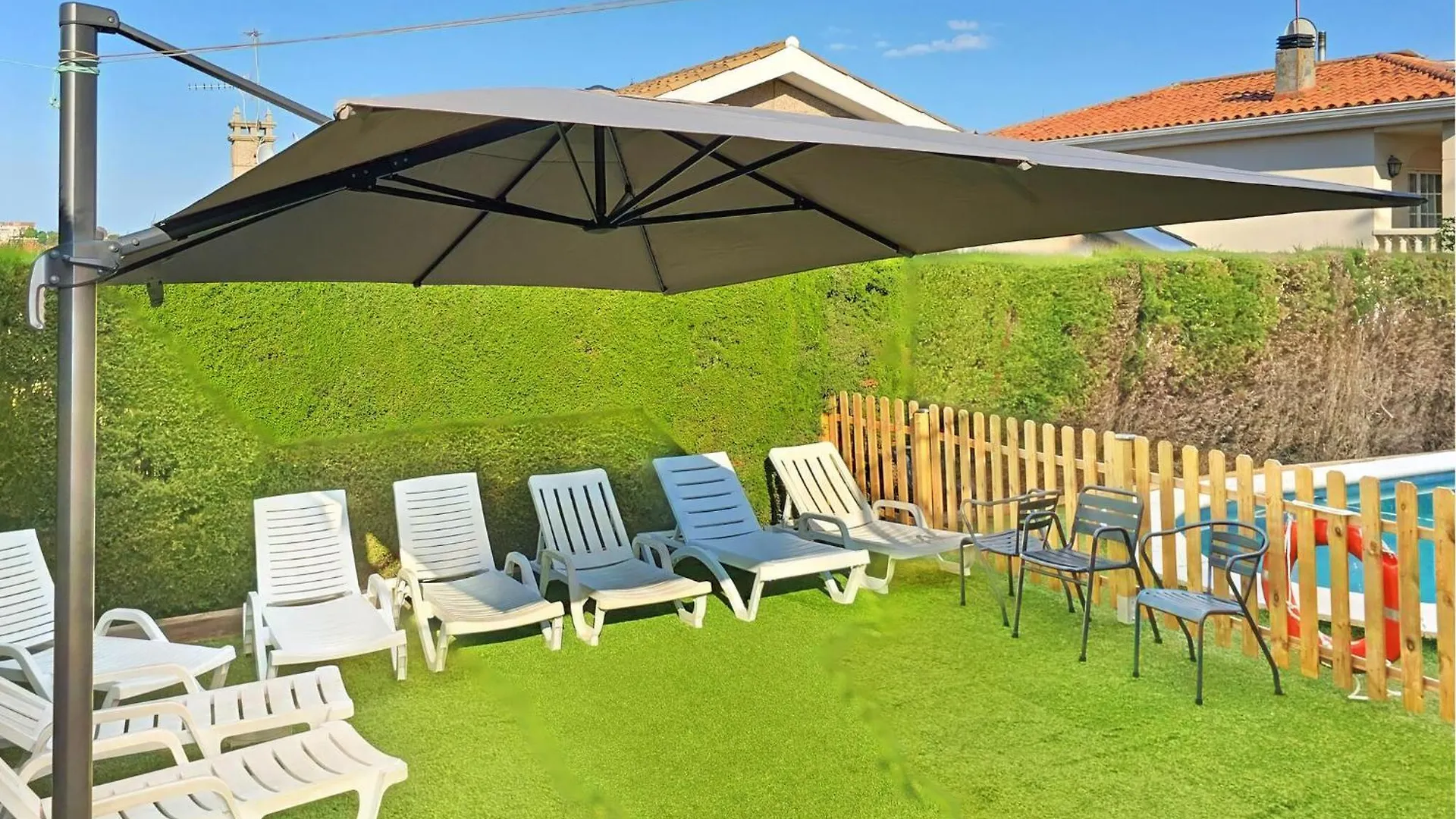 Nice Home In Alella With Outdoor Swimming Pool